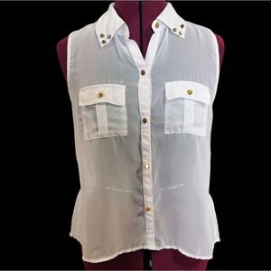 5/$25 White gold sheer high low sleeveless button down top
